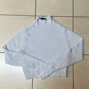 Brand: Zaful           Size: US 6            Color: White